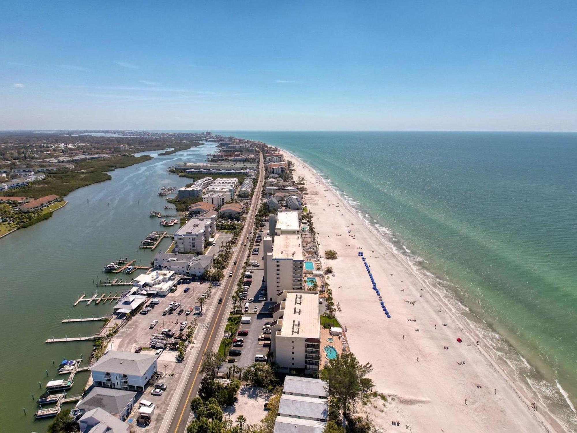 Вилла 20002 Gulf Blvd Penthouse 5 Клеруотер-Бич Экстерьер фото